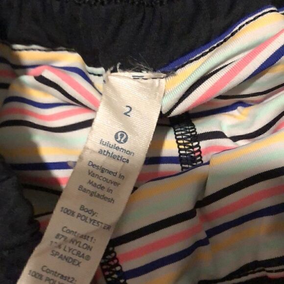 Lululemon seawheeze RARE track attack skirt sz 2 - Picture 2 of 8